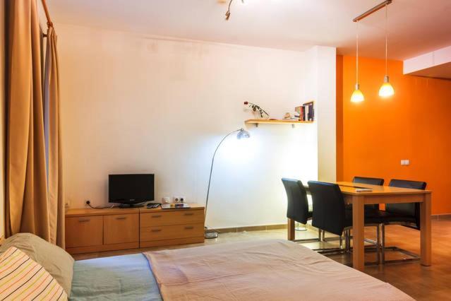 Loft In 1Th Floor & Terrace In 4Th Floor Apartment Valencia Exterior photo